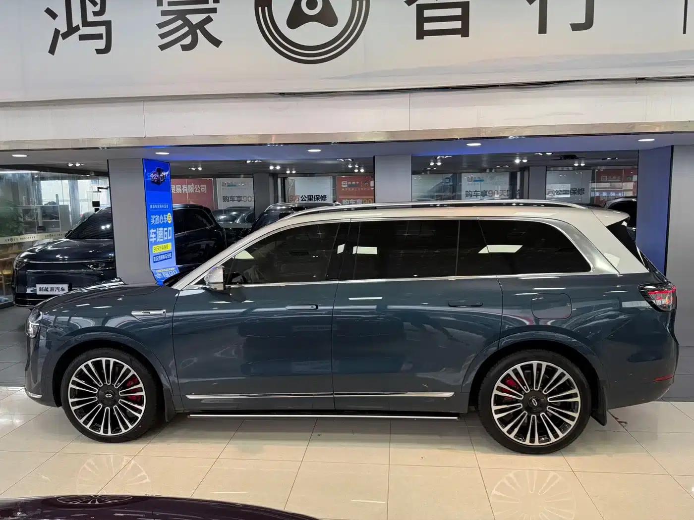 Wenjie M9 2024 Range Extended Ultra Edition 52kWh 6-Seater — миниатюра 3