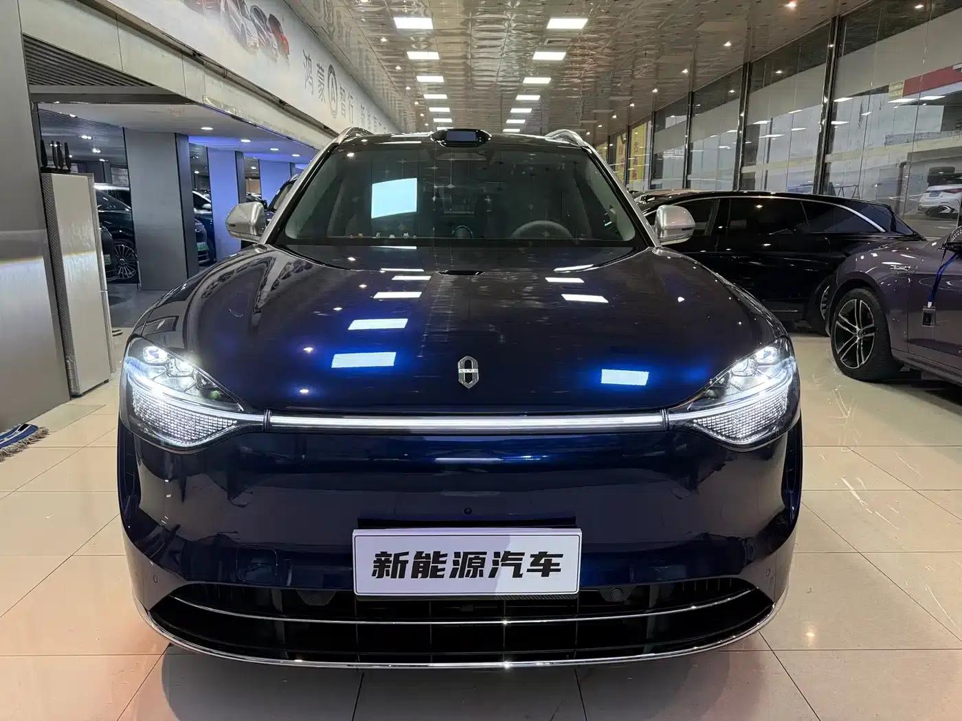 Wenjie M9 2025 Ultra Extended Range Edition (52kWh, 6-seater, 192-line LiDAR) — миниатюра 2