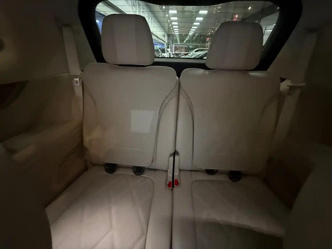 Wenjie M9 2025 Ultra Extended Range Edition (52kWh, 6-seater, 192-line LiDAR) — миниатюра 7