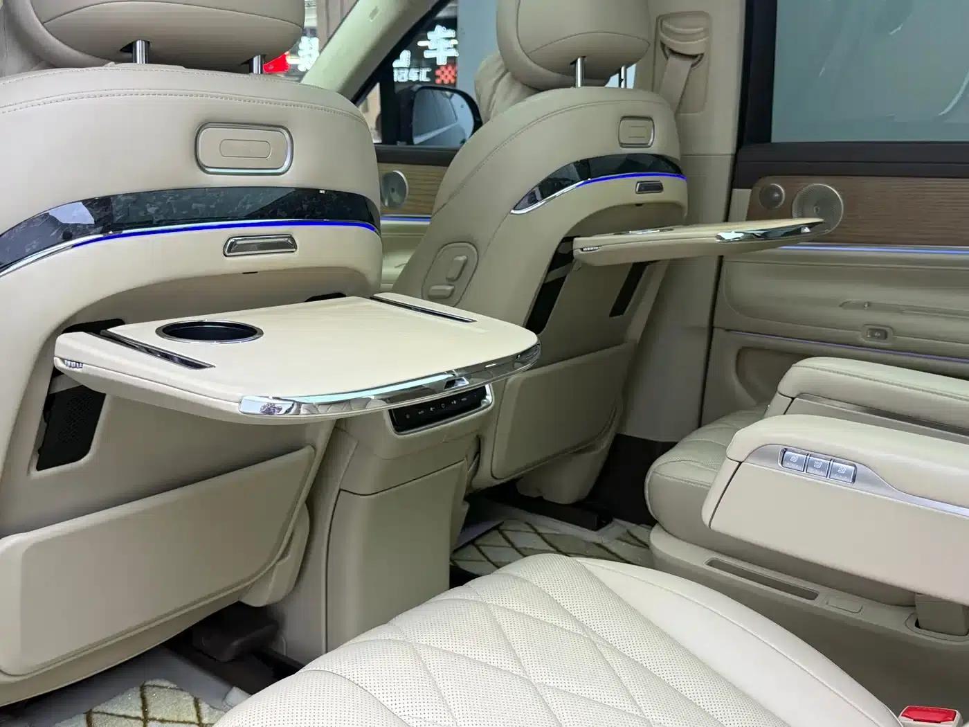 Wenjie M9 2024 Range Extended Max Edition 42kWh 6-Seater — миниатюра 12