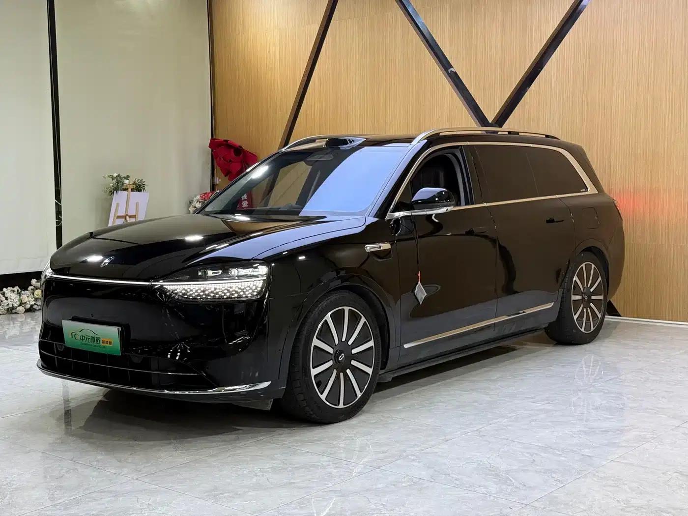 Wenjie M9 2025 Ultra Extended Range Edition (52kWh, 6-seater, 192-line LiDAR) — миниатюра 1