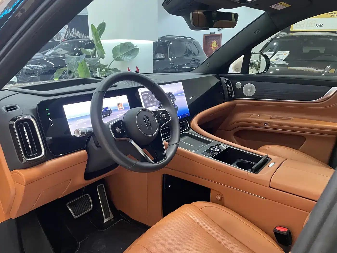 Wenjie M9 2024 Range Extended Ultra Edition 42kWh 6-Seater — миниатюра 13