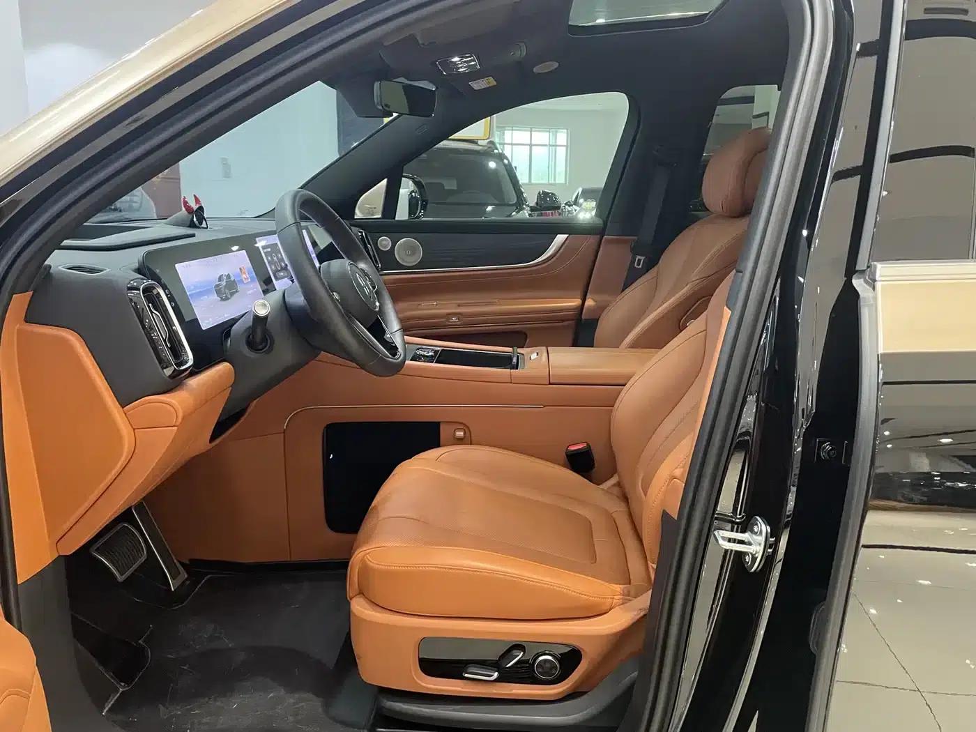Wenjie M9 2024 Range Extended Ultra Edition 42kWh 6-Seater — миниатюра 14