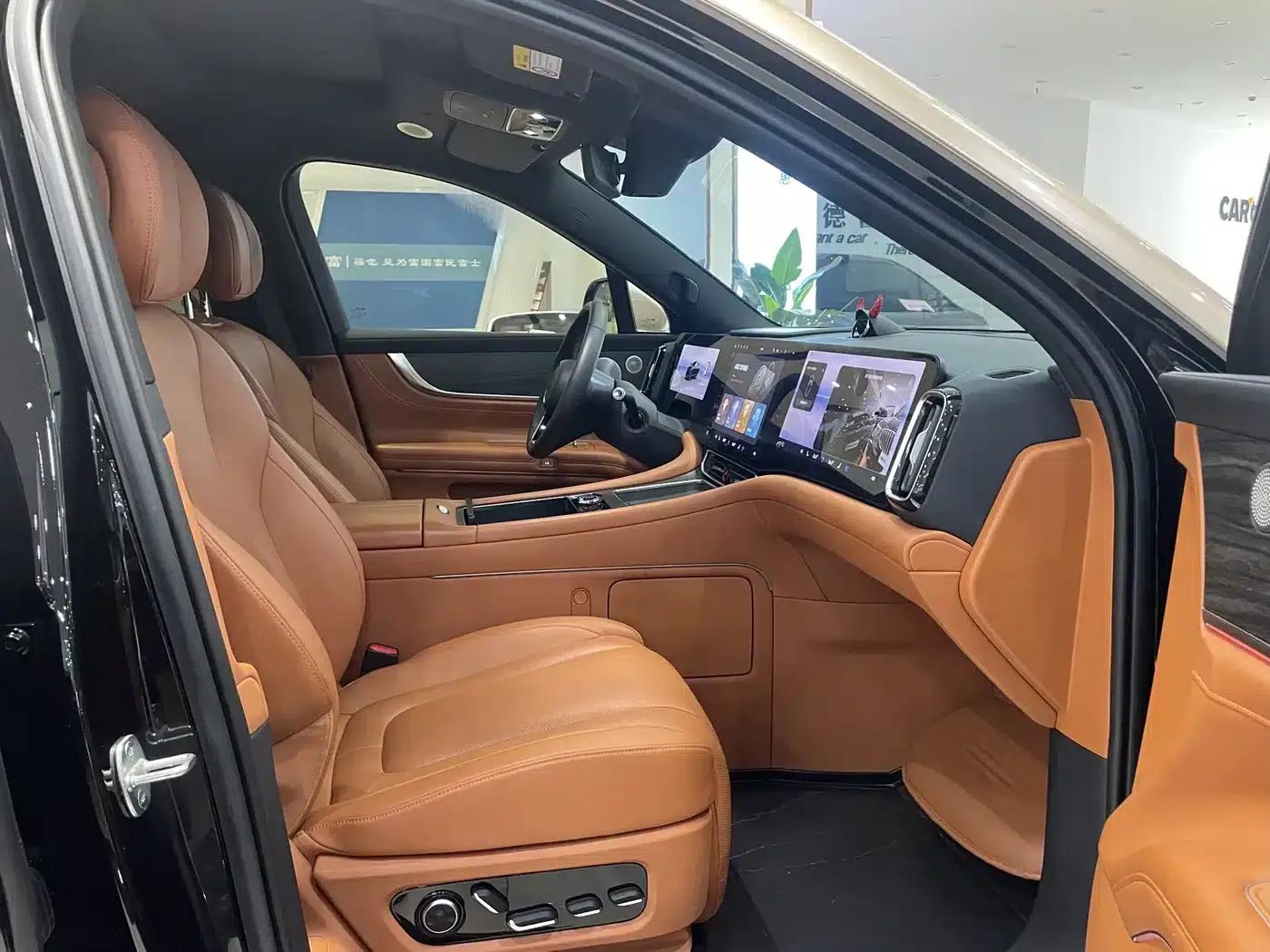 Wenjie M9 2024 Range Extended Ultra Edition 42kWh 6-Seater — миниатюра 28