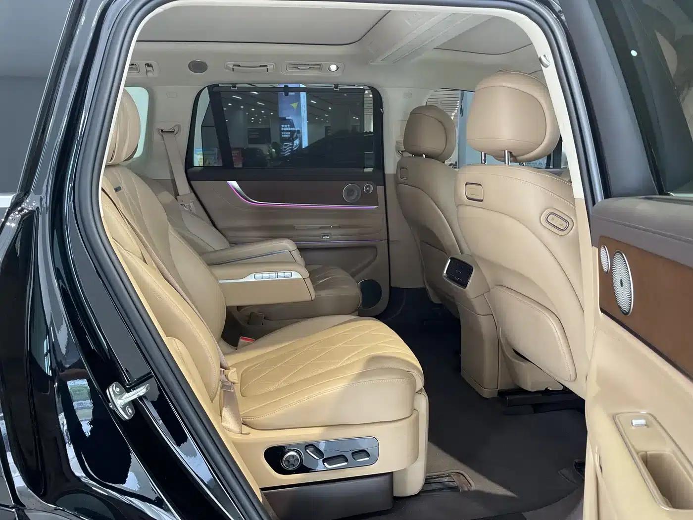 Wenjie M9 2024 Range Extended Ultra Edition 52kWh 6-Seater — миниатюра 15