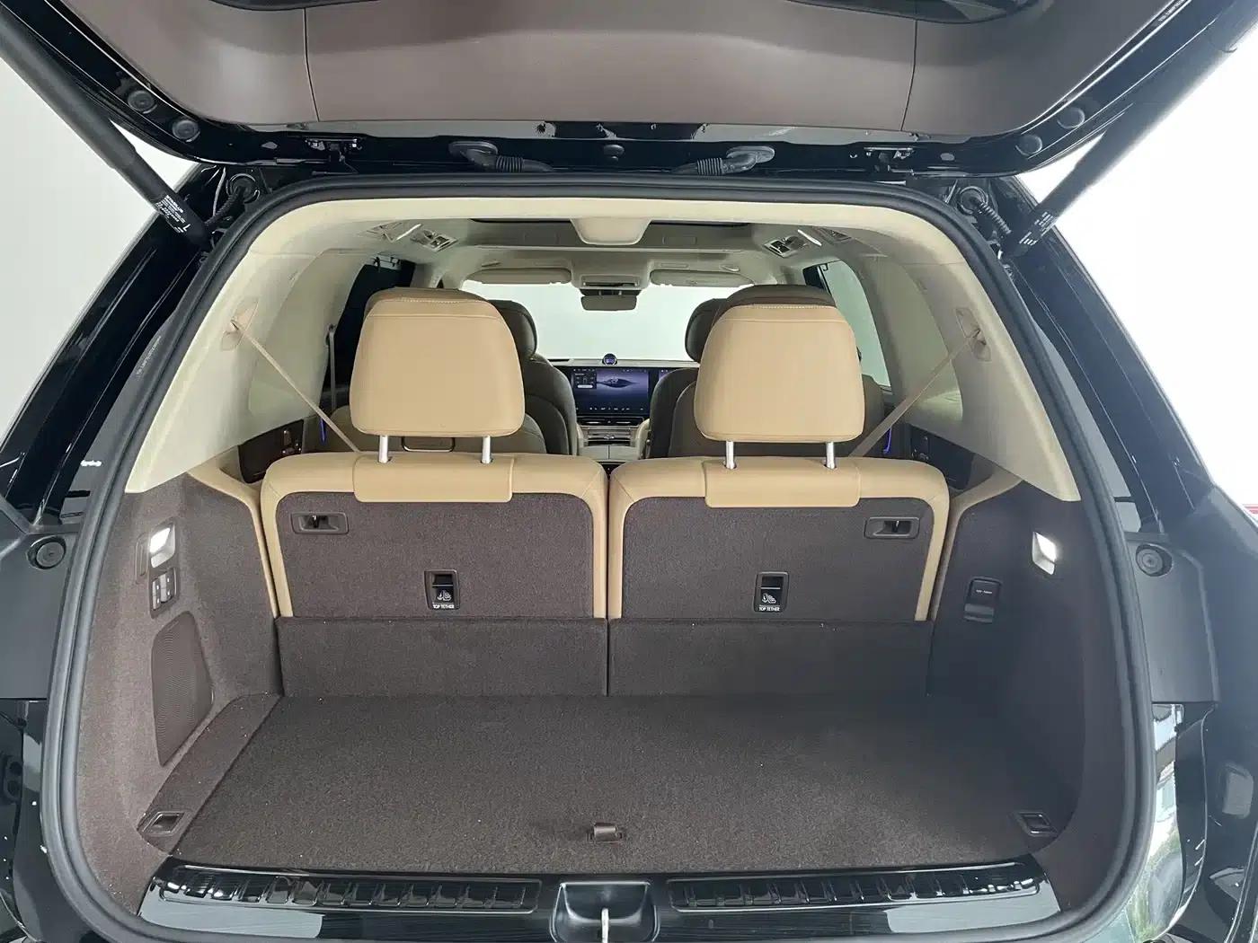 Wenjie M9 2024 Range Extended Ultra Edition 52kWh 6-Seater — миниатюра 28
