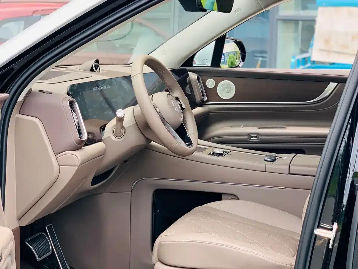 Wenjie M9 2024 Range Extended Max Edition 52kWh 6-Seater — миниатюра 14