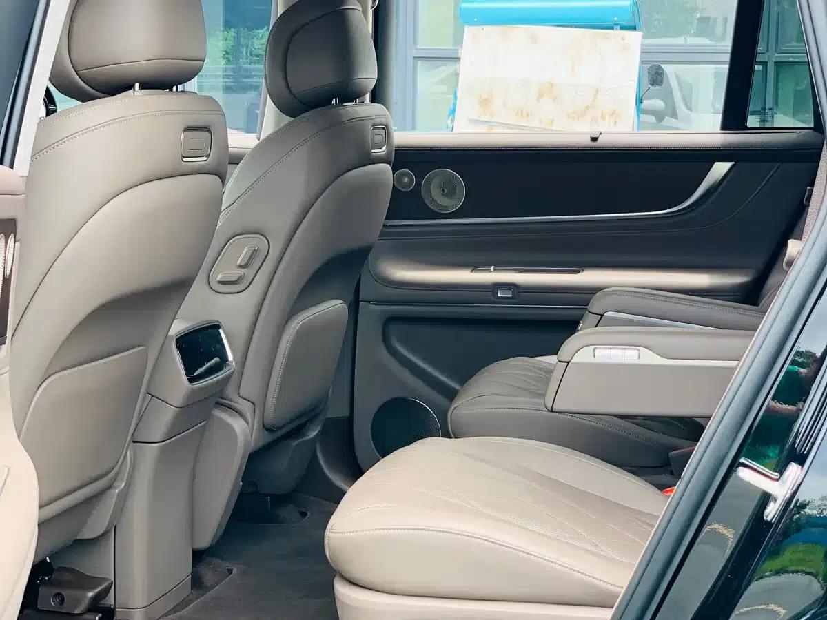 Wenjie M9 2024 Range Extended Max Edition 52kWh 6-Seater — миниатюра 16