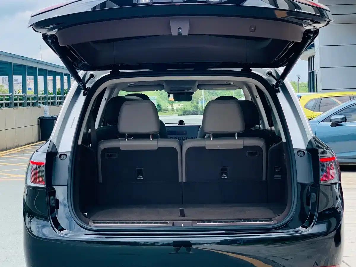 Wenjie M9 2024 Range Extended Max Edition 52kWh 6-Seater — миниатюра 25