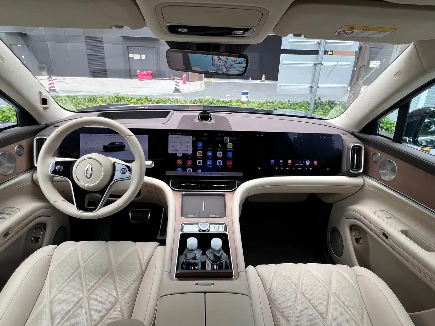 Wenjie M9 2025 Pure Electric Ultra Edition 100kWh 6-Seat Version (192-line LiDAR) — миниатюра 13