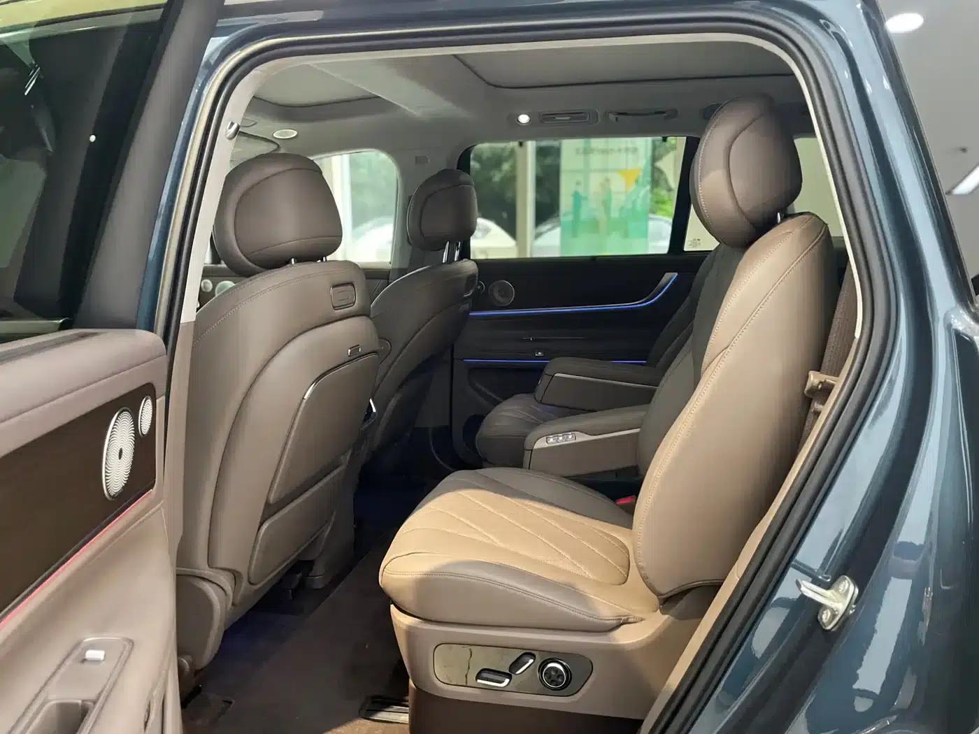 Wenjie M9 2024 Range Extended Max Edition 42kWh 6-Seater — миниатюра 8