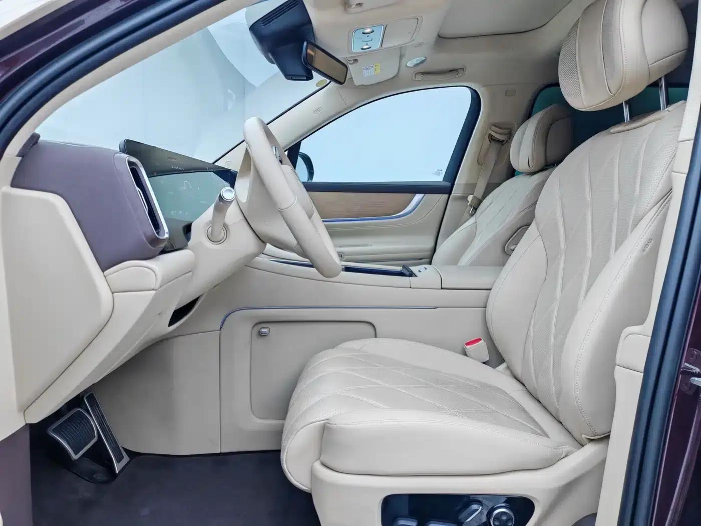 Wenjie M9 2025 Ultra Extended Range Edition (52kWh, 6-seater, 192-line LiDAR) — миниатюра 4