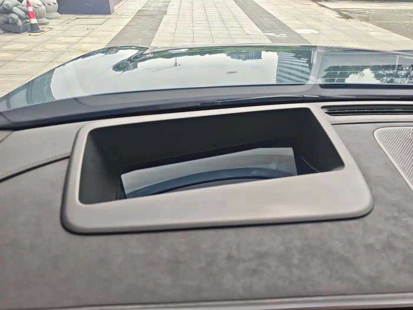 Wenjie M9 2024 Range Extended Ultra Edition 42kWh 6-Seater — миниатюра 17