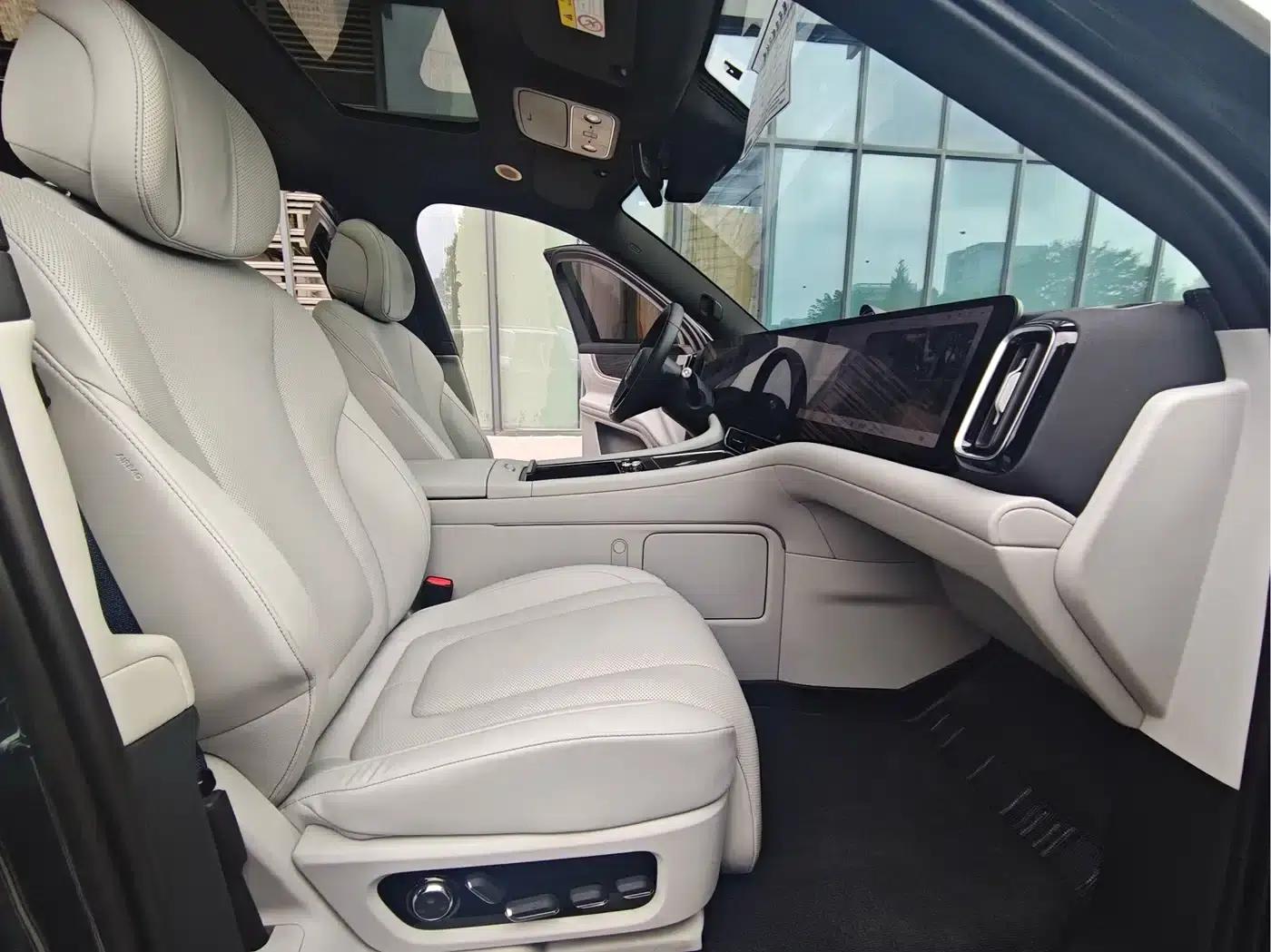 Wenjie M9 2024 Range Extended Ultra Edition 42kWh 6-Seater — миниатюра 5