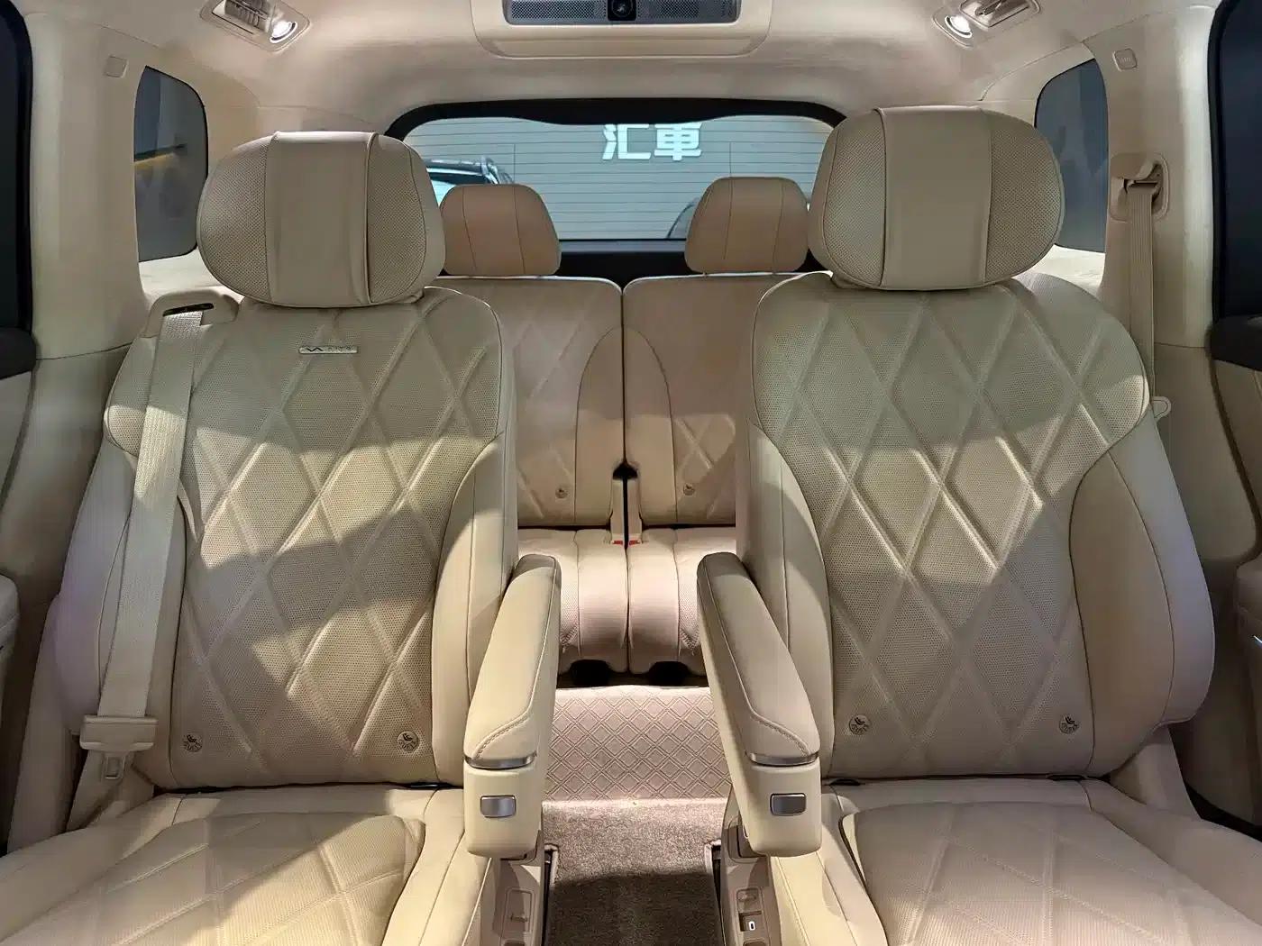 Wenjie M9 2025 Extended Range Ultra Edition 52kWh 6-Seat Version (896-line LiDAR) — миниатюра 11