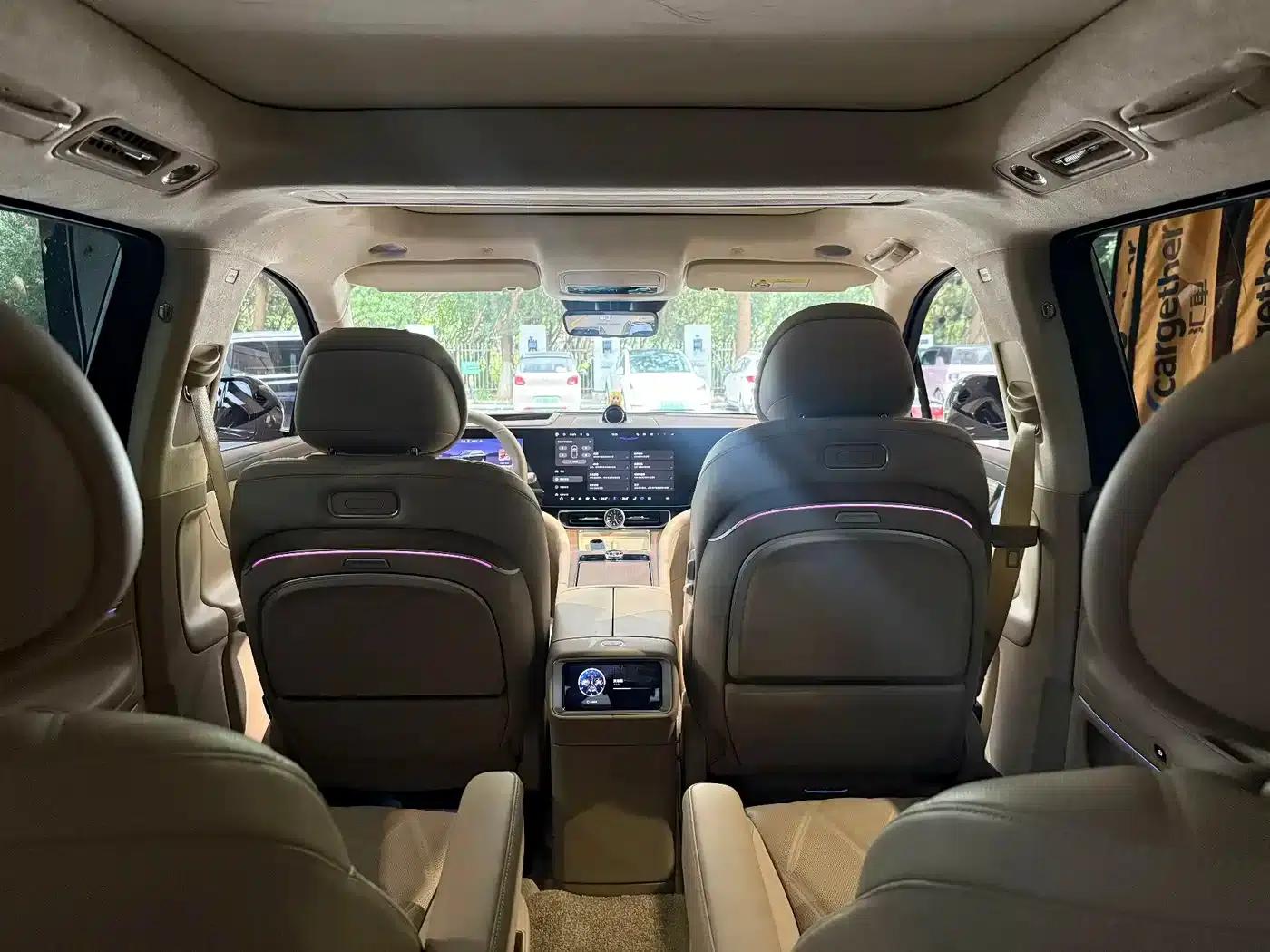 Wenjie M9 2025 Extended Range Ultra Edition 52kWh 6-Seat Version (896-line LiDAR) — миниатюра 12