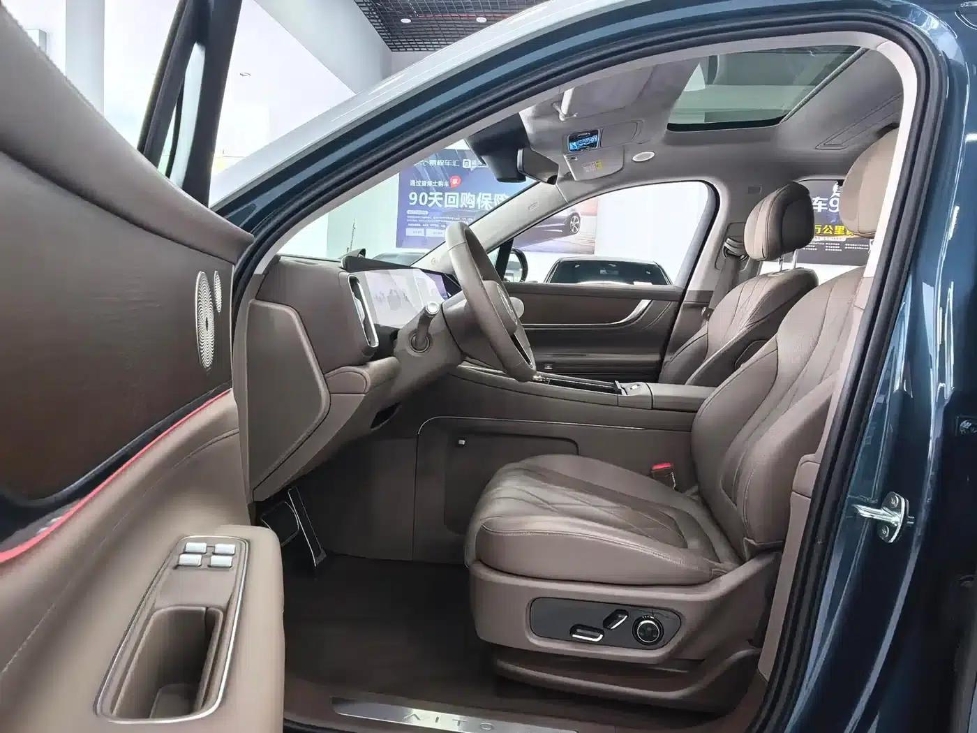 Wenjie M9 2024 Range Extended Ultra Edition 42kWh 6-Seater — миниатюра 15