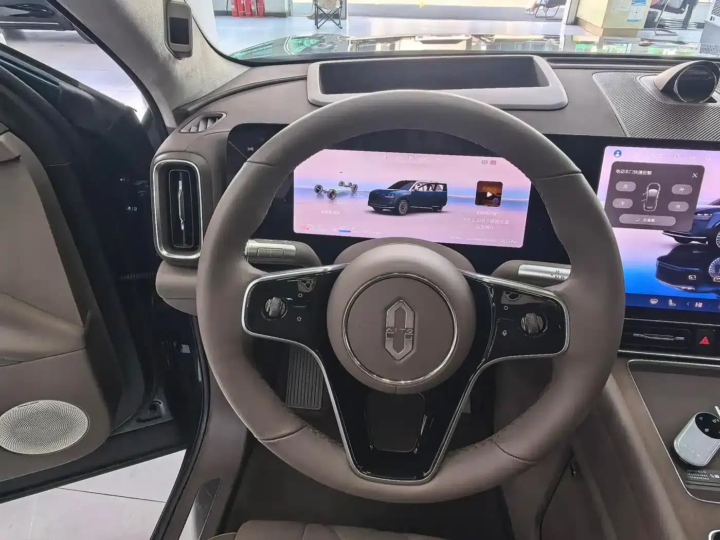 Wenjie M9 2024 Range Extended Ultra Edition 42kWh 6-Seater — миниатюра 4