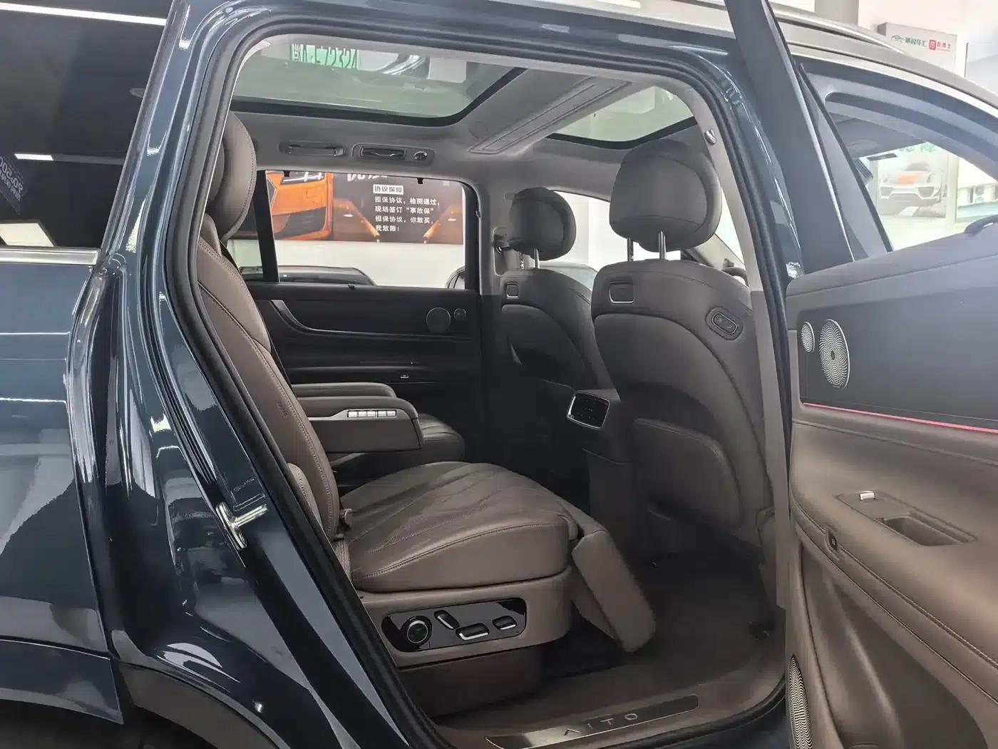 Wenjie M9 2024 Range Extended Ultra Edition 42kWh 6-Seater — миниатюра 8