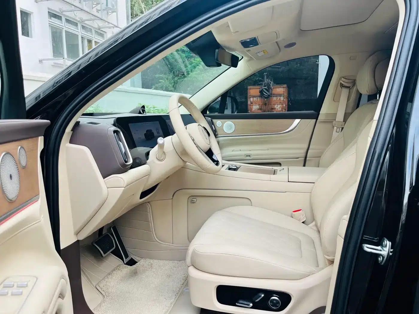Wenjie M9 2024 Range Extended Ultra Edition 52kWh 6-Seater — миниатюра 4