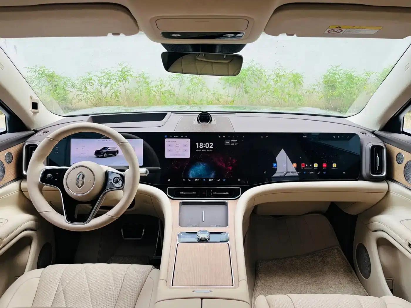 Wenjie M9 2024 Range Extended Ultra Edition 52kWh 6-Seater — миниатюра 5