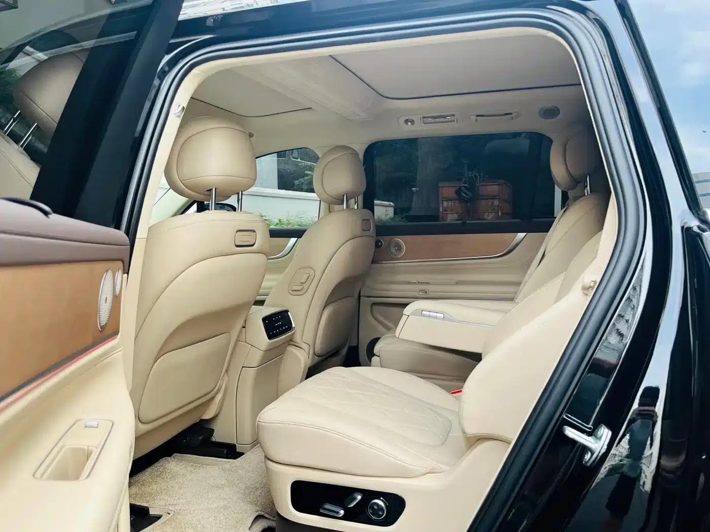 Wenjie M9 2024 Range Extended Ultra Edition 52kWh 6-Seater — миниатюра 6