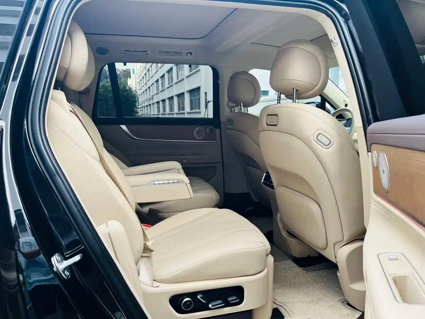 Wenjie M9 2024 Range Extended Ultra Edition 52kWh 6-Seater — миниатюра 7