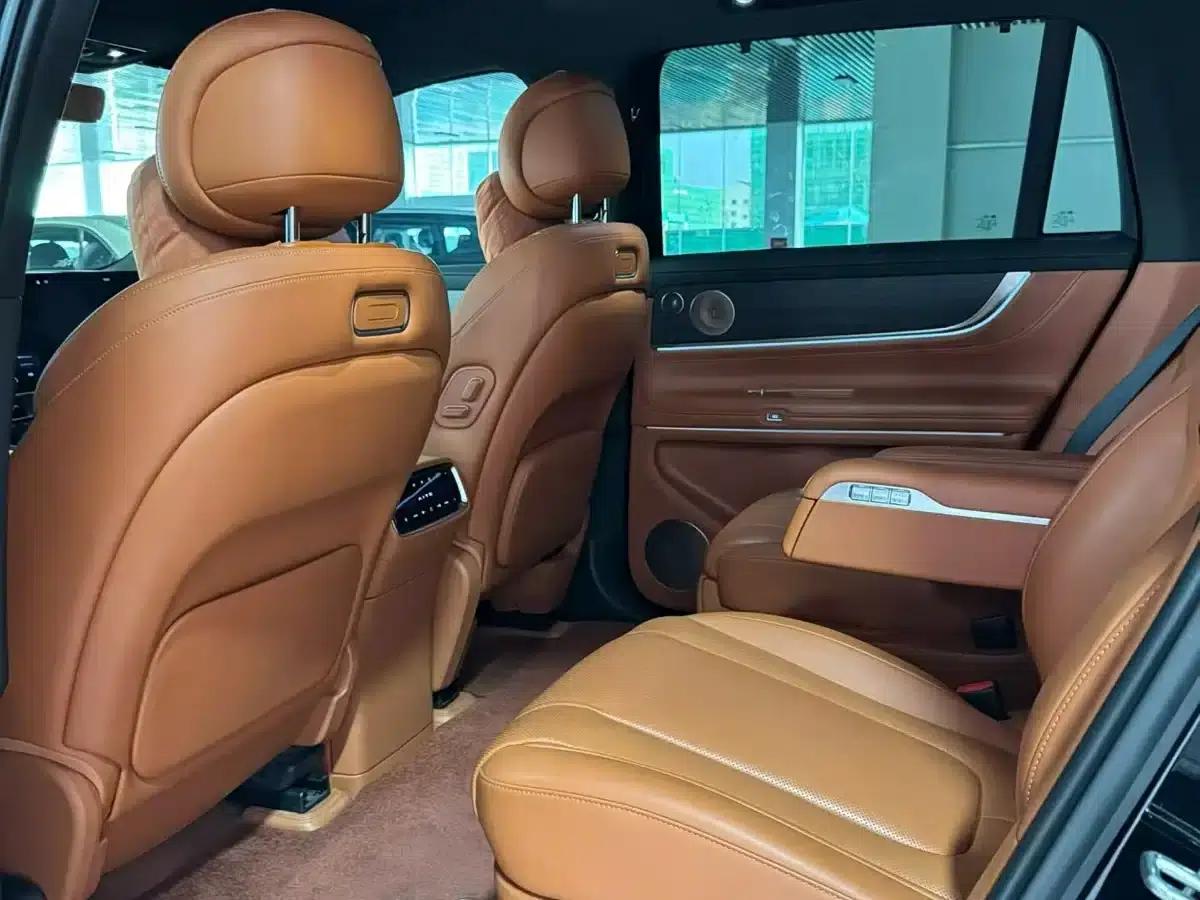 Wenjie M9 2024 Range Extended Ultra Edition 42kWh 6-Seater — миниатюра 8