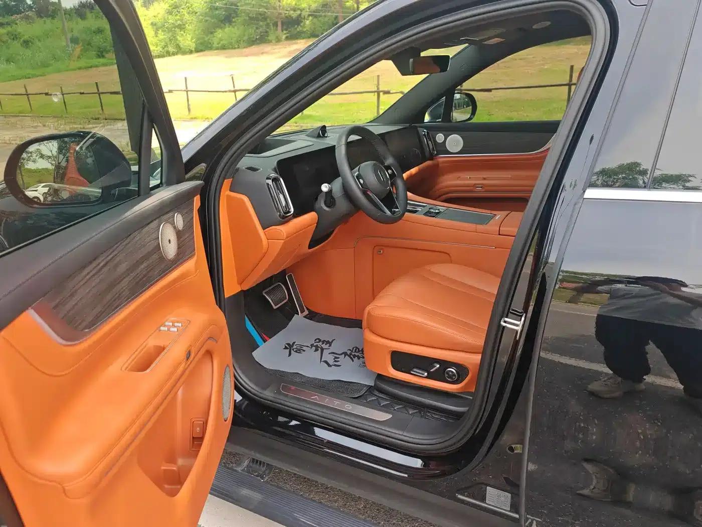 Wenjie M9 2024 Range Extended Ultra Edition 42kWh 6-Seater — миниатюра 12