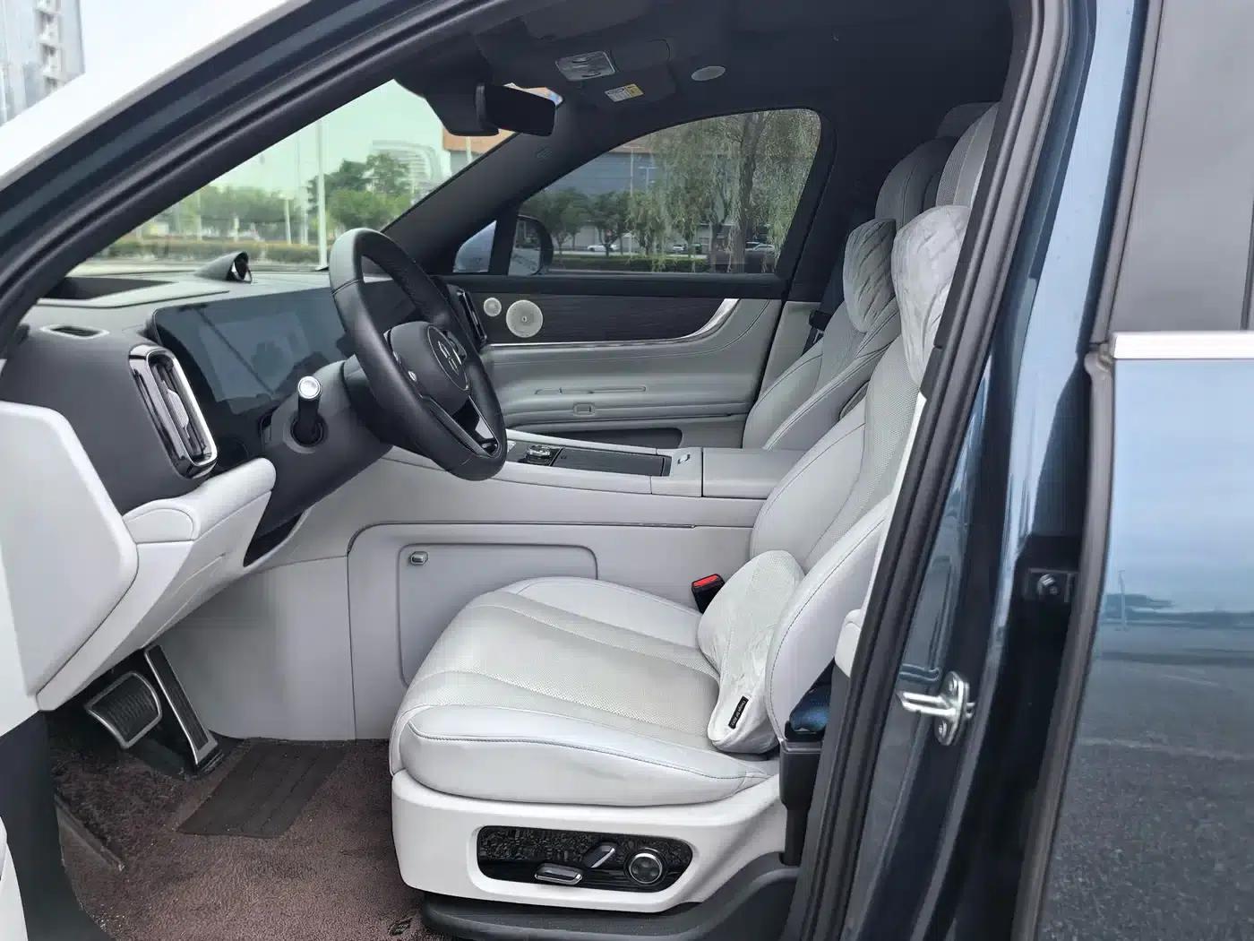 Wenjie M9 2024 Pure Electric Ultra Edition 100kWh 6-Seater — миниатюра 5