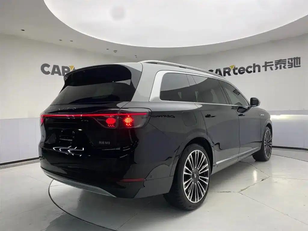 Wenjie M9 2024 Range Extended Ultra Edition 42kWh 6-Seater — миниатюра 5