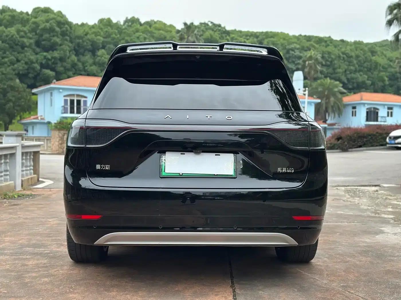 Wenjie M9 2024 Range Extended Ultra Edition 42kWh 6-Seater — миниатюра 17