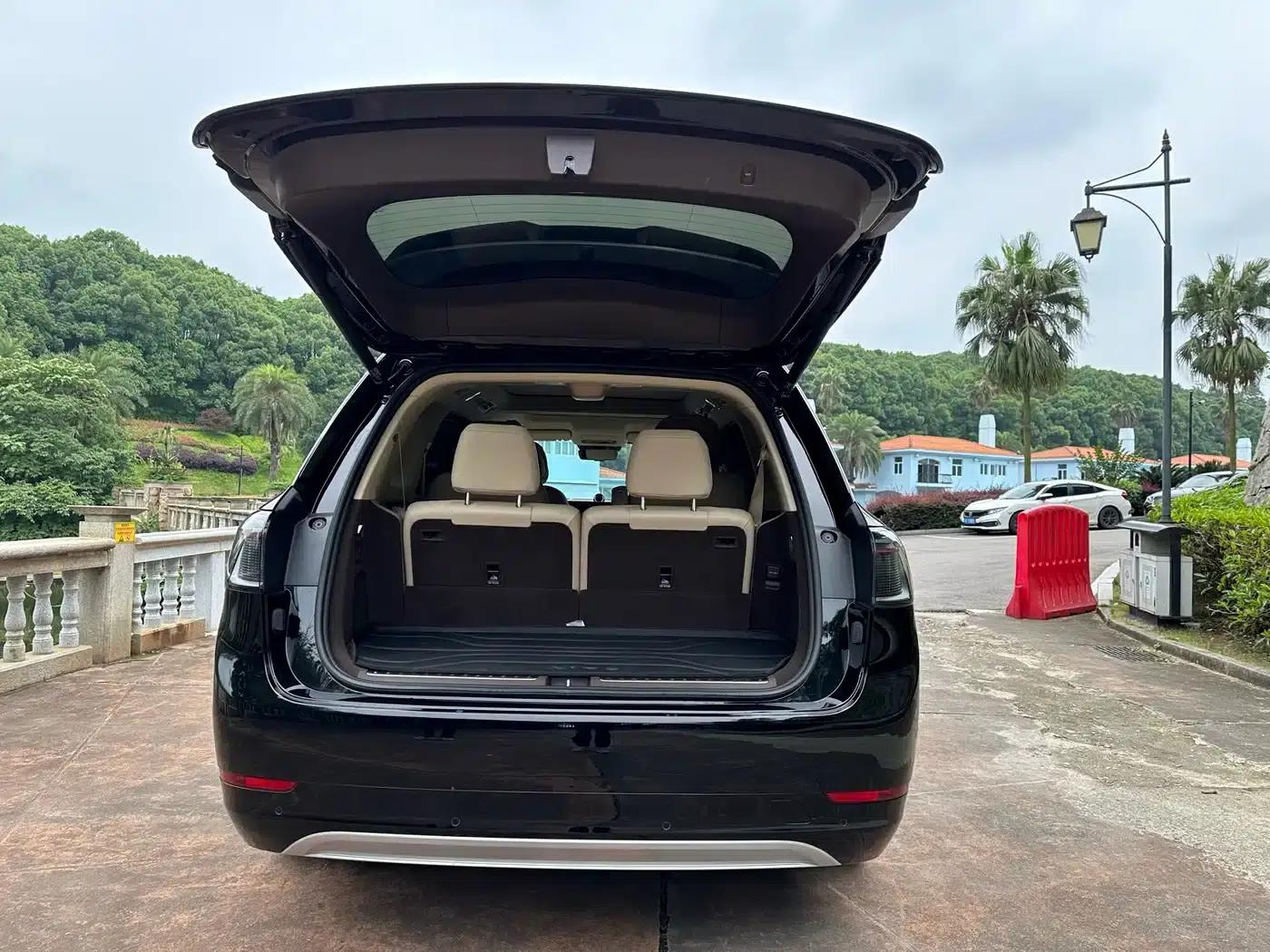 Wenjie M9 2024 Range Extended Ultra Edition 42kWh 6-Seater — миниатюра 19