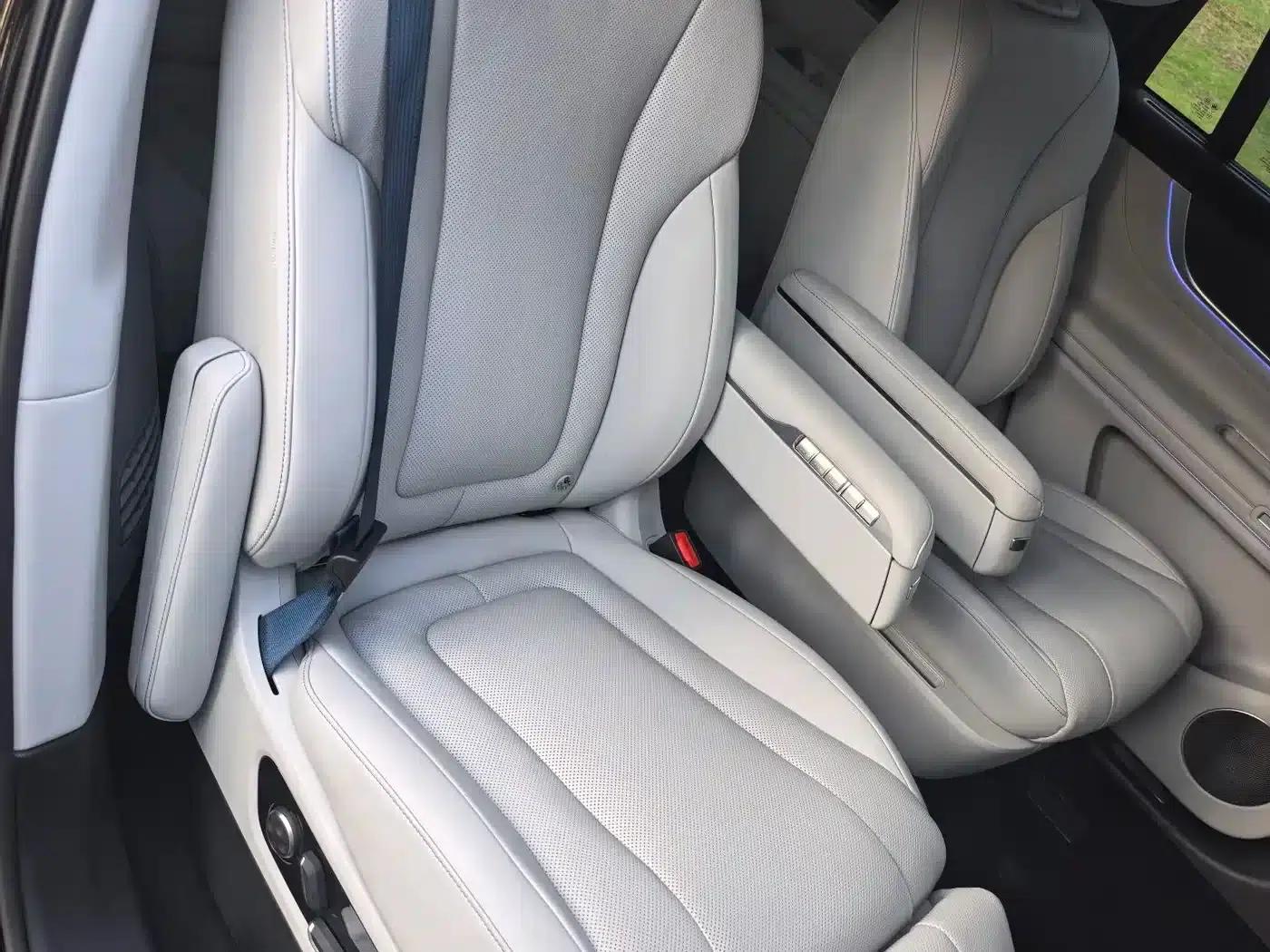 Wenjie M9 2024 Range Extended Ultra Edition 52kWh 6-Seater — миниатюра 13