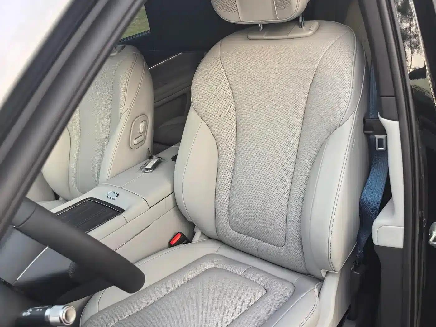 Wenjie M9 2024 Range Extended Ultra Edition 52kWh 6-Seater — миниатюра 18