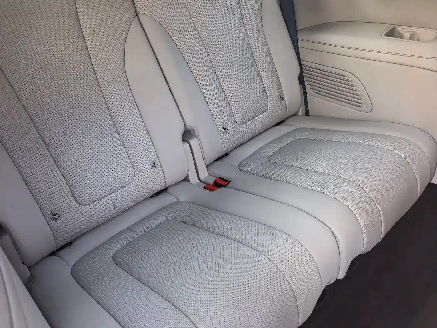 Wenjie M9 2024 Range Extended Ultra Edition 52kWh 6-Seater — миниатюра 22