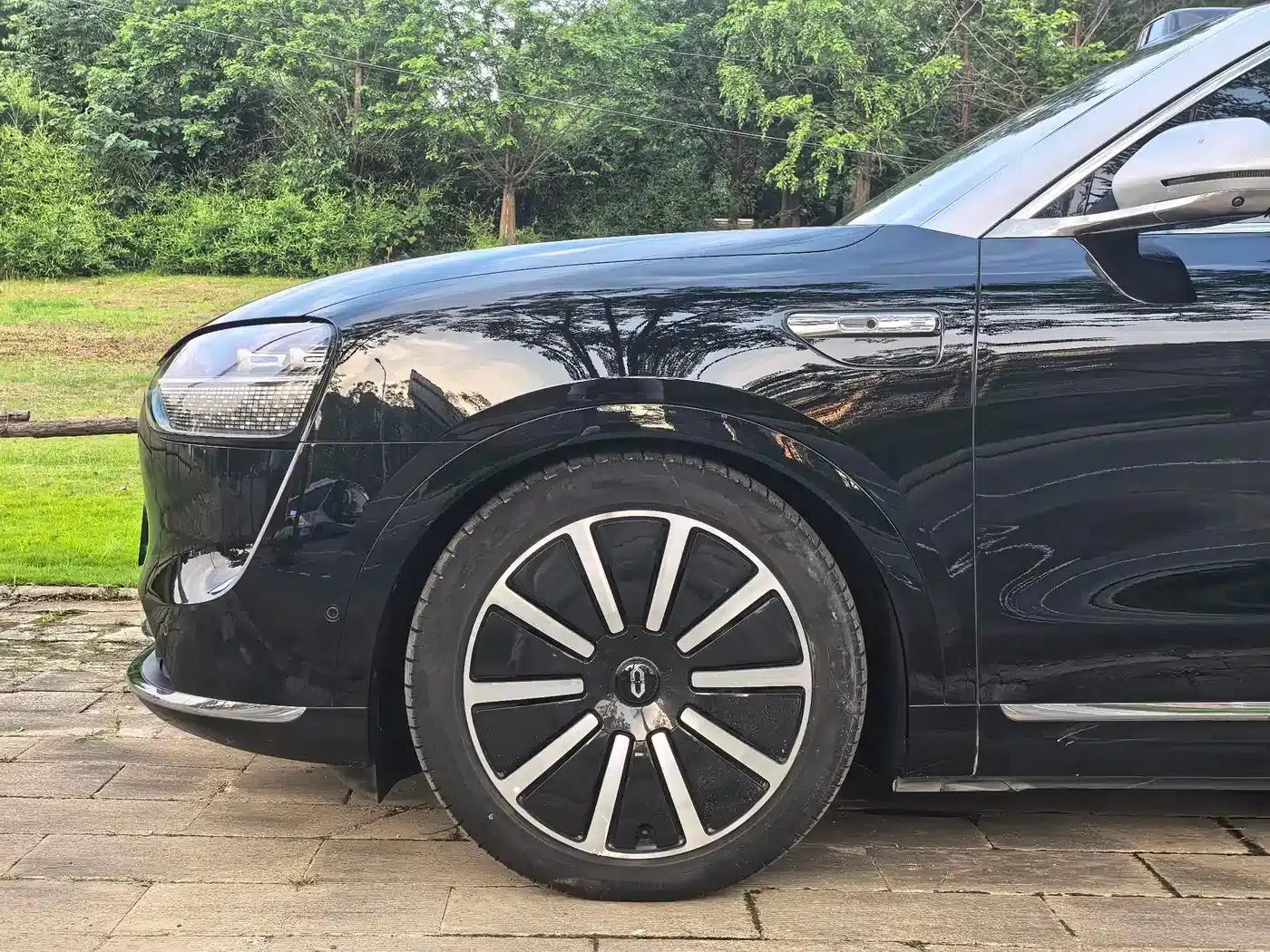 Wenjie M9 2024 Range Extended Ultra Edition 52kWh 6-Seater — миниатюра 9
