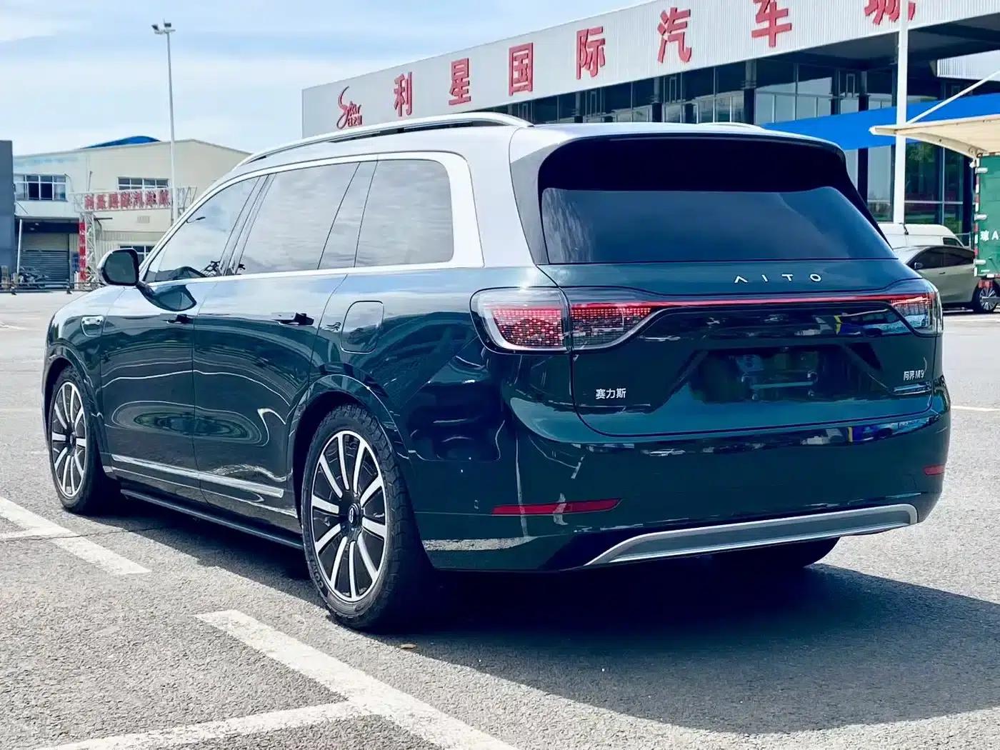 Wenjie M9 2024 Range Extended Max Edition 42kWh 6-Seater — миниатюра 4
