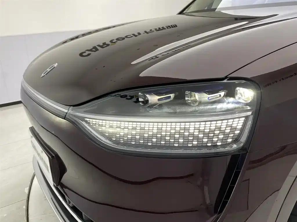 Wenjie M9 2025 Ultra Extended Range Edition (52kWh, 6-seater, 192-line LiDAR) — миниатюра 9