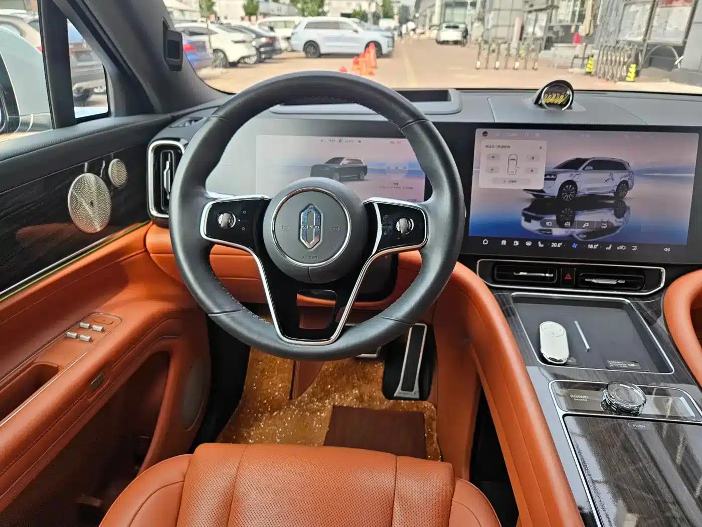 Wenjie M9 2024 Range Extended Ultra Edition 42kWh 6-Seater — миниатюра 18
