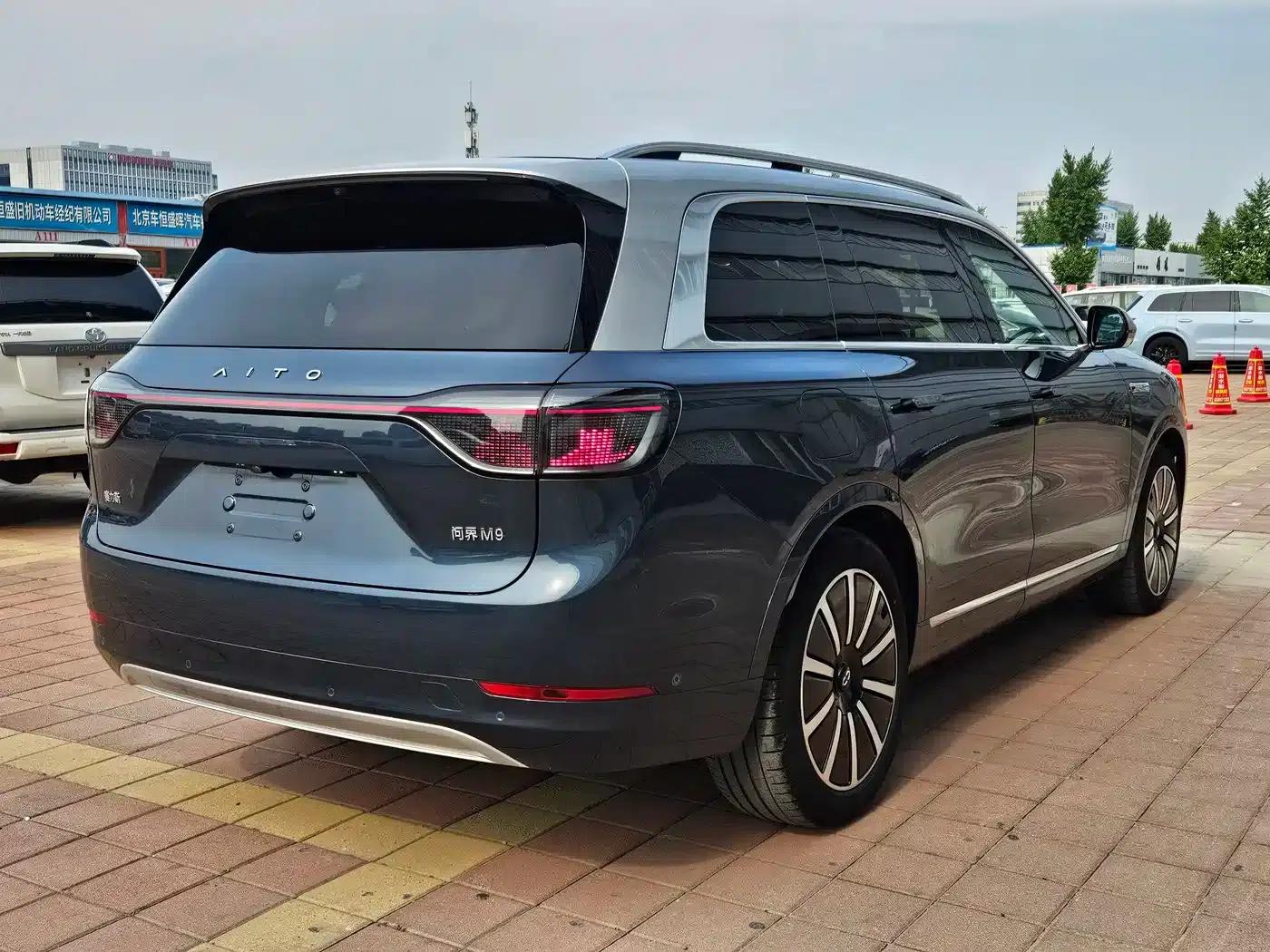 Wenjie M9 2024 Range Extended Ultra Edition 42kWh 6-Seater — миниатюра 4