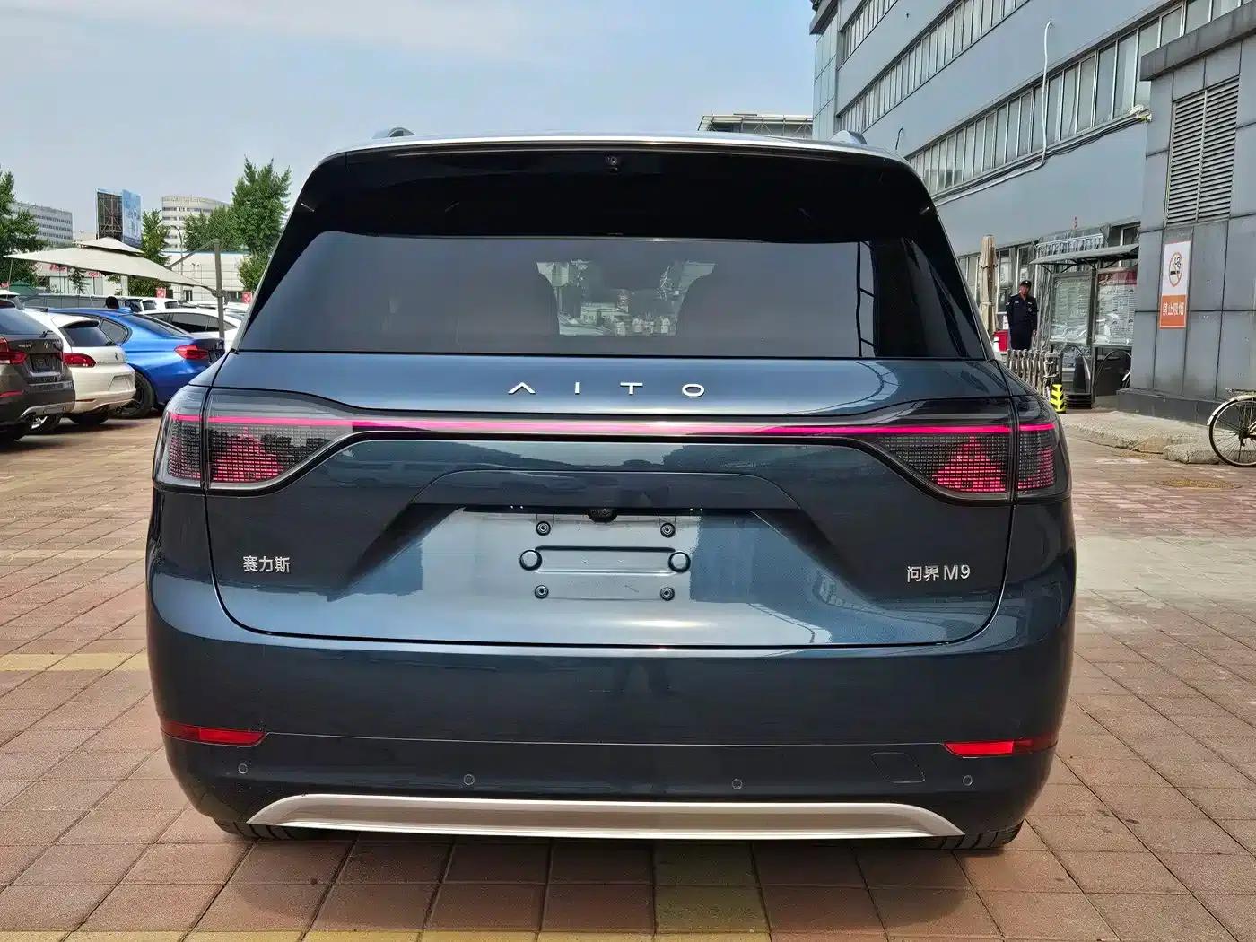 Wenjie M9 2024 Range Extended Ultra Edition 42kWh 6-Seater — миниатюра 6