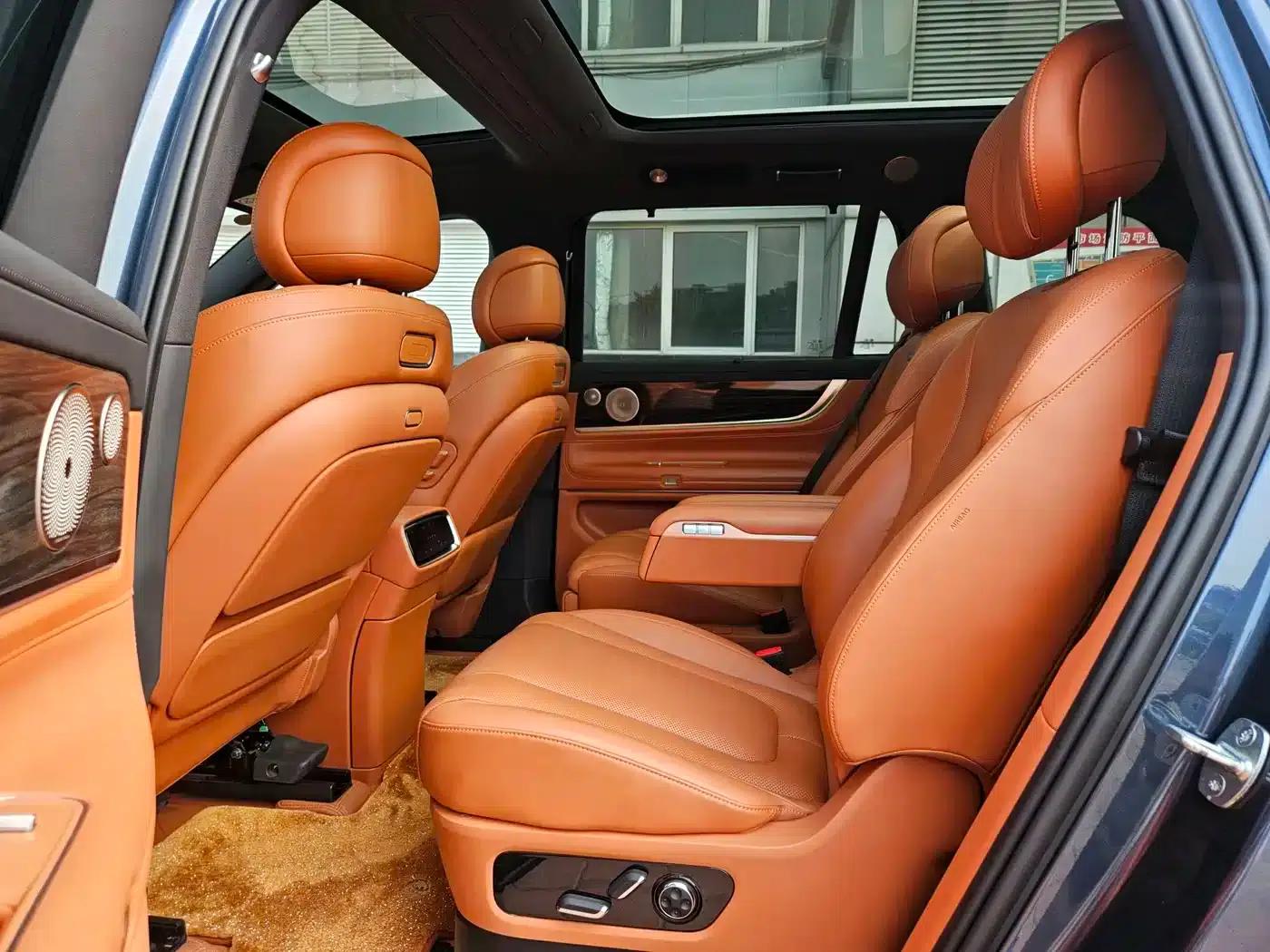 Wenjie M9 2024 Range Extended Ultra Edition 42kWh 6-Seater — миниатюра 9