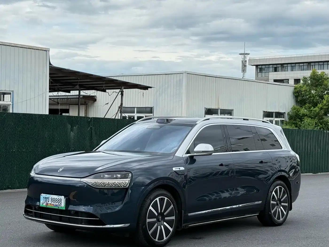 Wenjie M9 2025 Ultra Extended Range Edition 52kWh 6-Seat Version (192-line LiDAR) — миниатюра 1