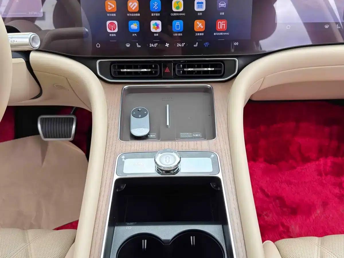 Wenjie M9 2025 Ultra Extended Range Edition 52kWh 6-Seat Version (192-line LiDAR) — миниатюра 19