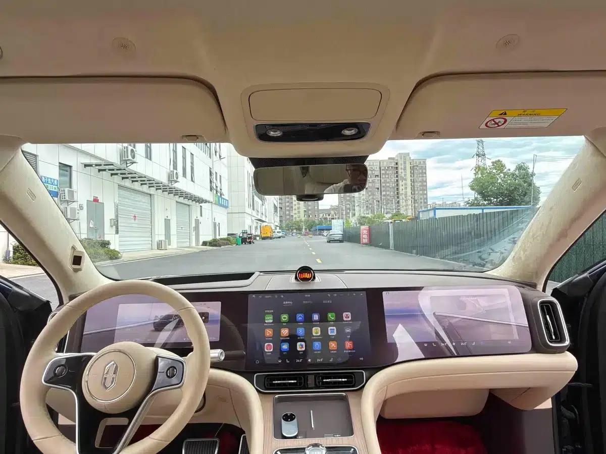 Wenjie M9 2025 Ultra Extended Range Edition 52kWh 6-Seat Version (192-line LiDAR) — миниатюра 20
