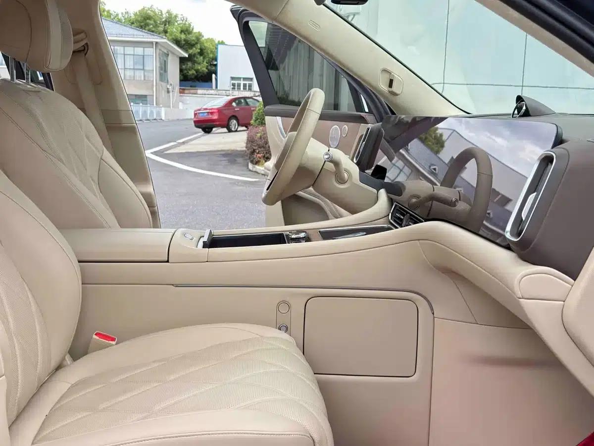 Wenjie M9 2025 Ultra Extended Range Edition 52kWh 6-Seat Version (192-line LiDAR) — миниатюра 10