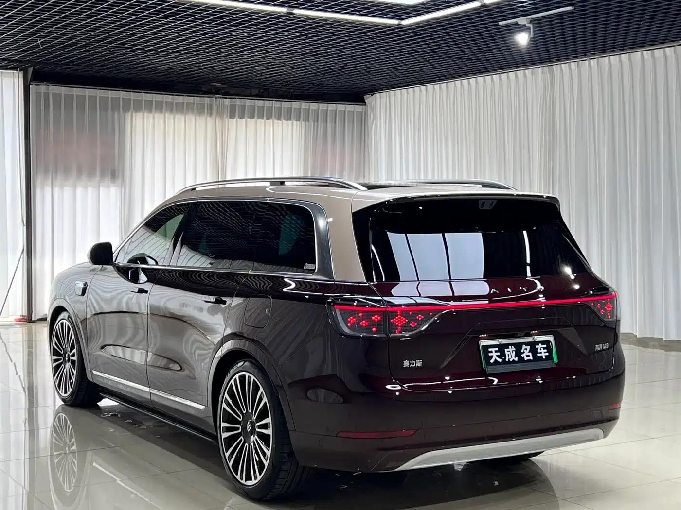 Wenjie M9 2025 Ultra Extended Range Edition 52kWh 6-Seat Version (192-line LiDAR) — миниатюра 6