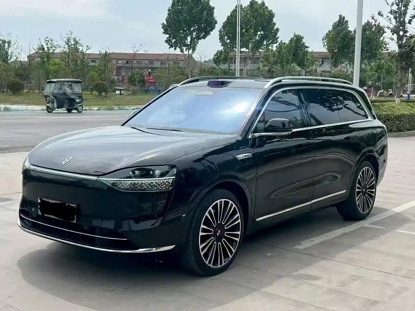 Wenjie M9 2024 Range Extended Ultra Edition 52kWh 6-Seater — миниатюра 1