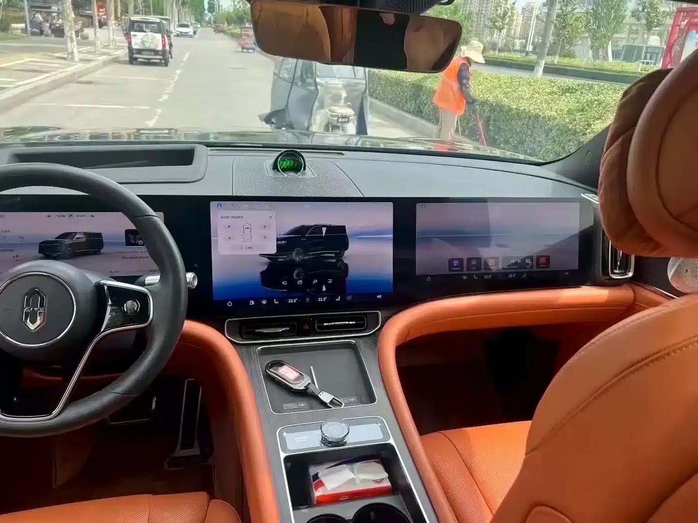 Wenjie M9 2024 Range Extended Ultra Edition 52kWh 6-Seater — миниатюра 6